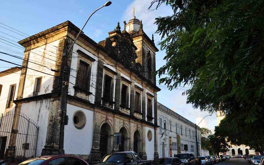 Igreja de São Bento, localizada na Avenida General Osório