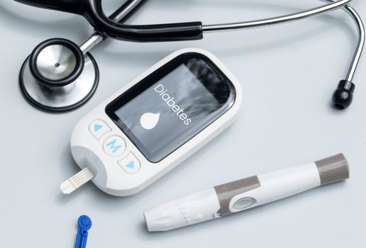 O diabetes é uma doença multifatorial que exige cuidados (Imagem: kamitana | Shutterstock)