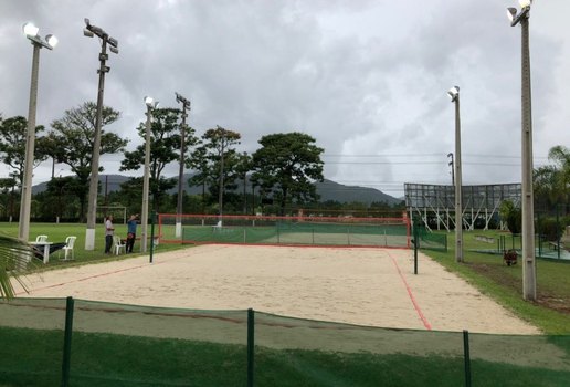 Quadra de beach tennis. Imagem ilustrativa