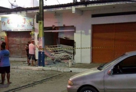 Banco explodido baia da traicao