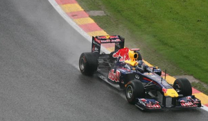 Max Verstappen corre pela Red Bull