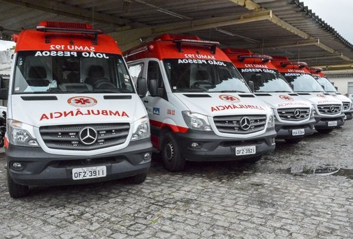 Novas ambulâncias foram entregues pelo governador Paraíba