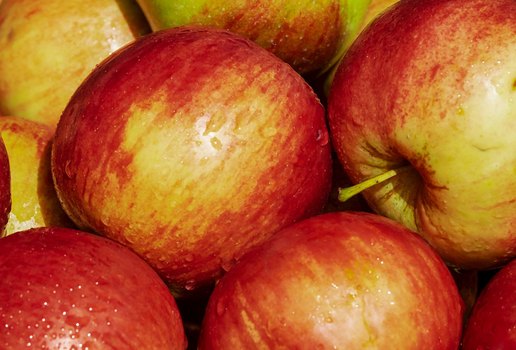 Conheça 12 benefícios surpreendentes da maçã para a saúde