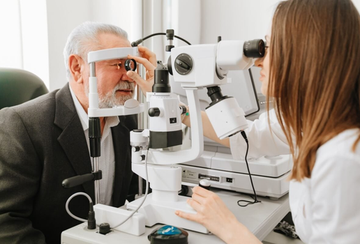 O glaucoma pode se desenvolver de maneira silenciosa e causar danos a visão (Imagem: Andrey Sayfutdinov | Shutterstock)