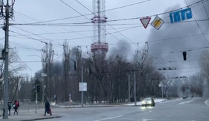 Forças russas atacam torre de TV em Kiev, diz governo da Ucrânia