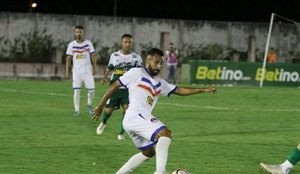 Queimadense e Sousa se enfrentam no estádio Amigão, em Campina Grande