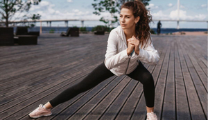 Movimentar o corpo no inverno é importante para manter a saúde e o bem-estar (Imagem: muse studio | Shutterstock)