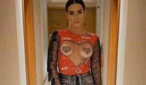 Cleo pires seios