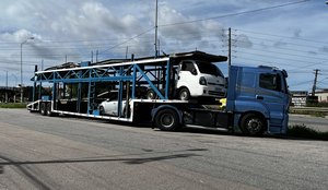 Os veículos seriam transportados para São Paulo
