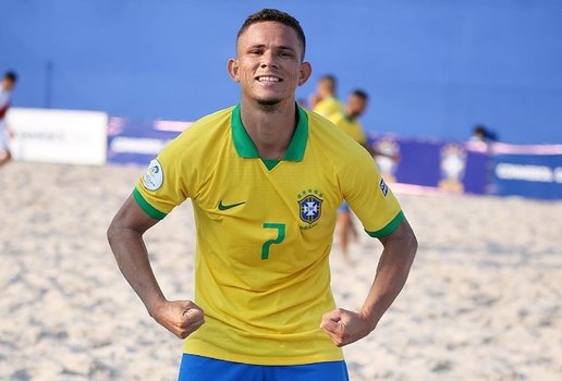 Com jogador da seleção brasileira, torneio de futebol de areia é sediado em Pitimbu (PB)