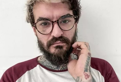 Youtuber PC Siqueira é encontrado morto em seu apartamento em São Paulo