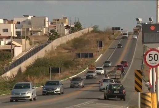 Acidente aconteceu na Alça Sudoeste, em Campina Grande