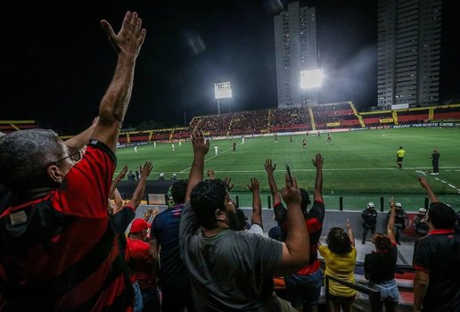 ESTÁDIO DA ILHA DO RETIRO, EM RECIFE