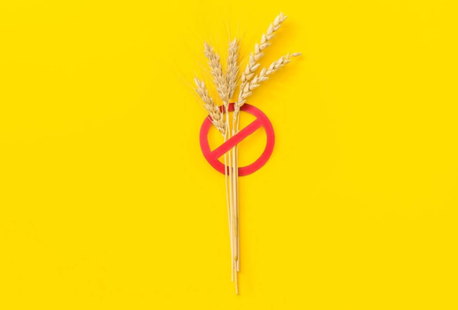 A conscientização sobre a doença celíaca é fundamental para alertar o público sobre o diagnóstico precoce (Imagem: Galigrafiya | Shutterstock)