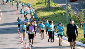 Evento acontece em João Pessoa com 4 mil corredores inscritos.