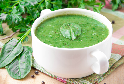 Creme de espinafre (Imagem: Lapina Maria | Shutterstock)