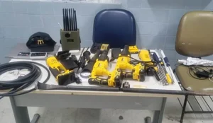 Dupla caixa eletronicos portalt5