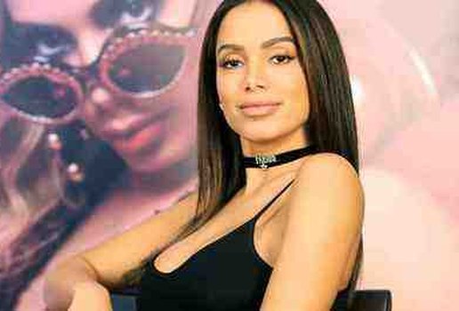 Anitta e detonada na web apos declaracoes sobre mulheres no fun