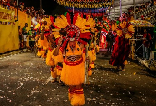 Carnaval Tradicao de Joao Pessoa atrai multidao na primeira noite de desfiles 1
