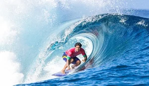 Gabriel Medina surf