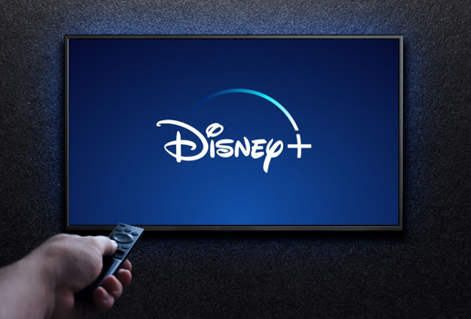 Agosto chega com grandes estreias no Disney+ (Imagem: Hamara | Shutterstock)