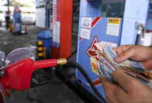 Diferença no preço da gasolina está em R$ 0,32 em João Pessoa, diz Procon