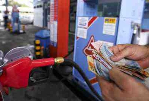 Diferença no preço da gasolina está em R$ 0,32 em João Pessoa, diz Procon