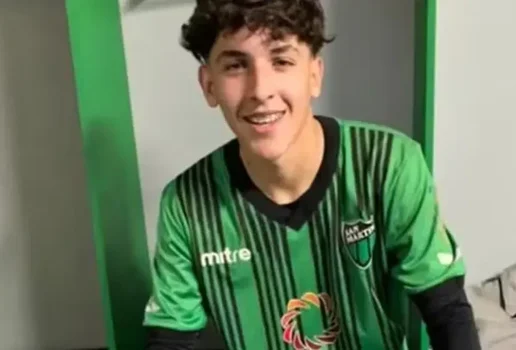 Atacante argentino de 20 anos e encontrado morto apos reclamar de cansaco