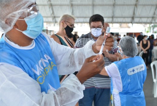vacinação em Campina Grande, na Paraíba