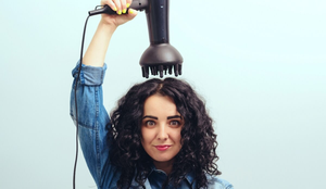 O volume dos anos 90 voltou com tudo e tomou conta das redes sociais (Imagem: Volurol | Shutterstock)