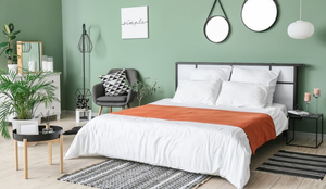 A decoração do quarto do casal pode favorecer o relacionamento (Imagem: Pixel-Shot | Shutterstock)