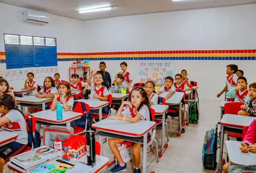 Sedec alunos escola