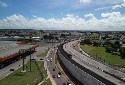 Viaduto agua fria no cristo redentor
