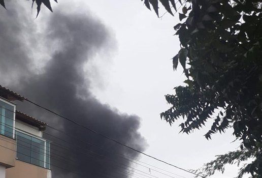 O incidente aconteceu na tarde deste sábado (23).