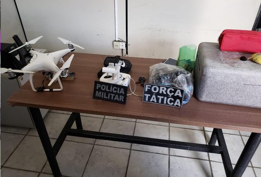 Material foi encontrado com suspeitos em uma residência