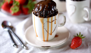 Bolo de chocolate proteico (Imagem: Chudo2307 | Shutterstock)