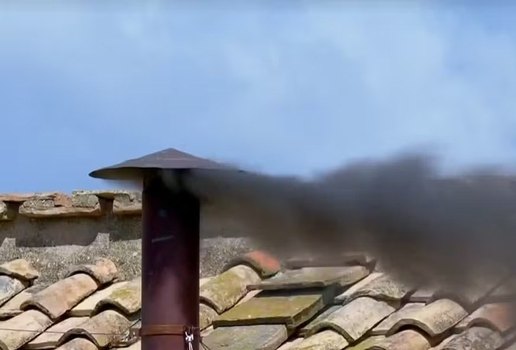 Fumaca Preta Vaticano Foto Reuters