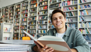 O segredo para um bom desempenho no Concurso Nacional Unificado 2 está na preparação antecipada (Imagem: LightField Studios | Shutterstock)