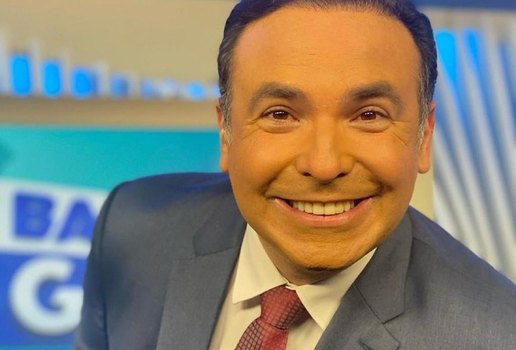 Reinaldo Gottino passou mal nos bastidores da Record