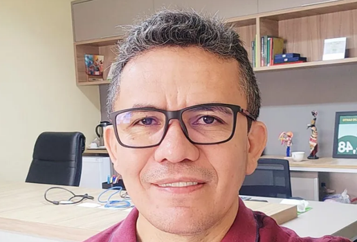 Professor Antônio Roberto Araújo Souza, novo Secretário de Educação da Paraíba