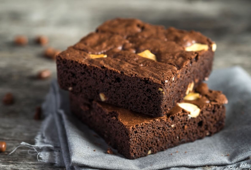 Brownie de amendoim fit (Imagem: MSPT | Shutterstock)