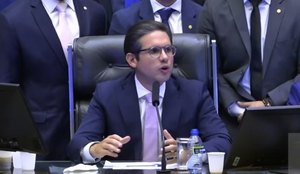 Hugo Motta Presidente da Camara dos Deputados retoma trabalhos