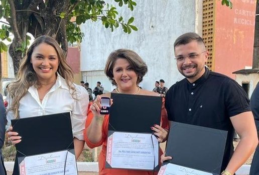 Anne Gomes, Pollyana Sorrentino e Michel Andrade foram homenageados