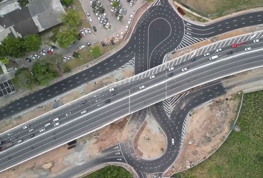 475d646f 5cc1 4b09 a75e 7983188f8eb8