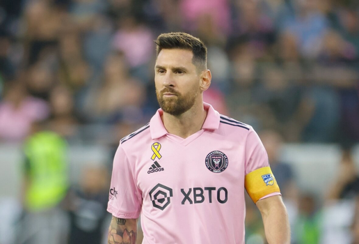 Famosos do signo de Câncer se destacam em suas profissões (Imagem: Ringo Chiu | Shutterstock)