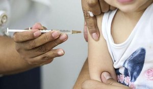 Vacinação contra a covid-19 em crianças na Paraíba.
