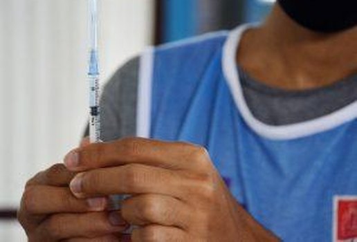Joao Pessoa segue com campanha de vacinacao contra Covid 19 e imuniza publico infantil e adulto