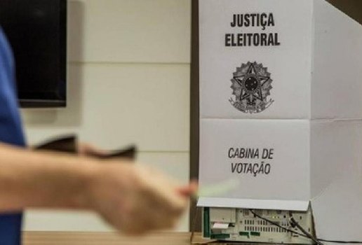 As colas ou santinhos auxiliam na celeridade da hora do voto