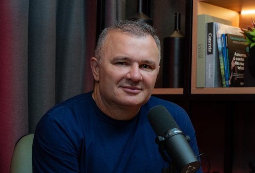 Cb220c5e 5577 46fb 99a6 cc0afbf8e063