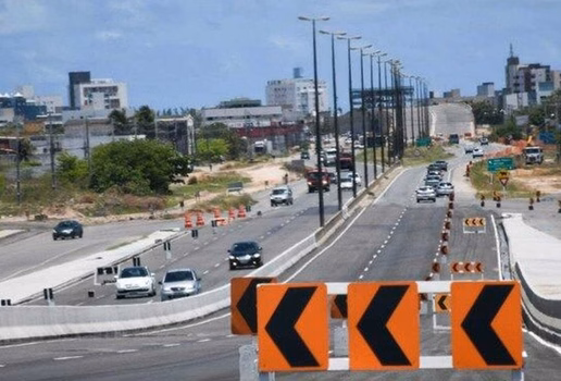 Trecho br 230 cabedelo interditada foto reproducao